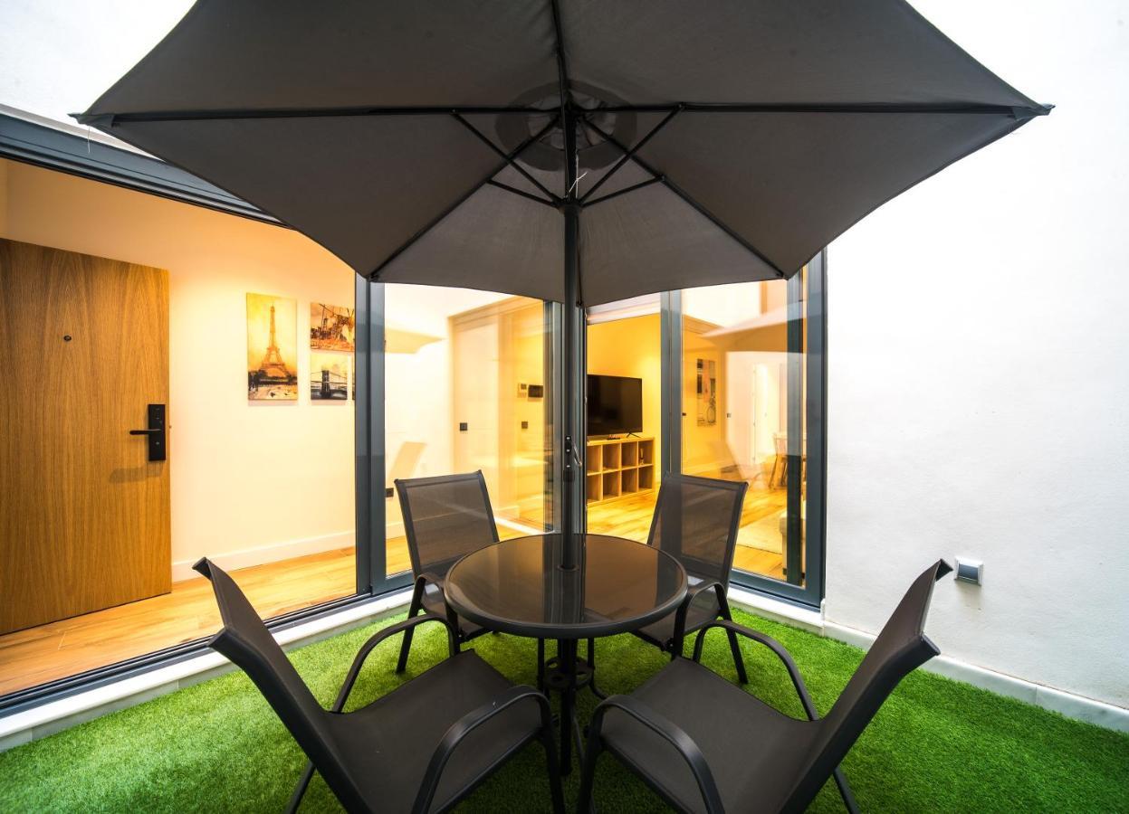 Seville Luxury Downtown Suite Ngoại thất bức ảnh