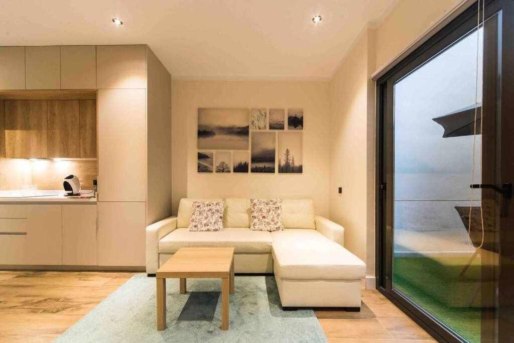 Seville Luxury Downtown Suite Ngoại thất bức ảnh